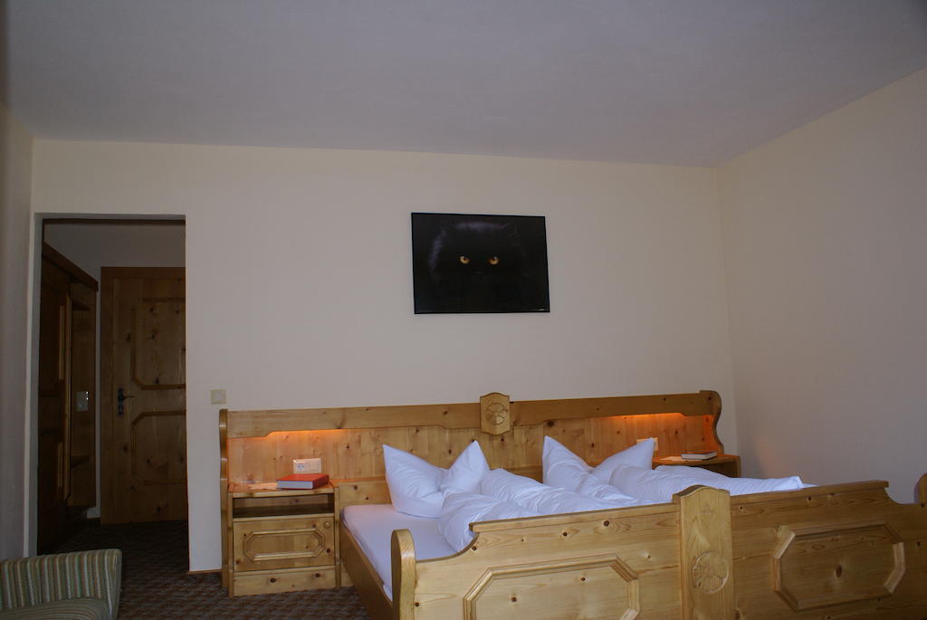 Gasthof Hirschen Wenns Bagian luar foto